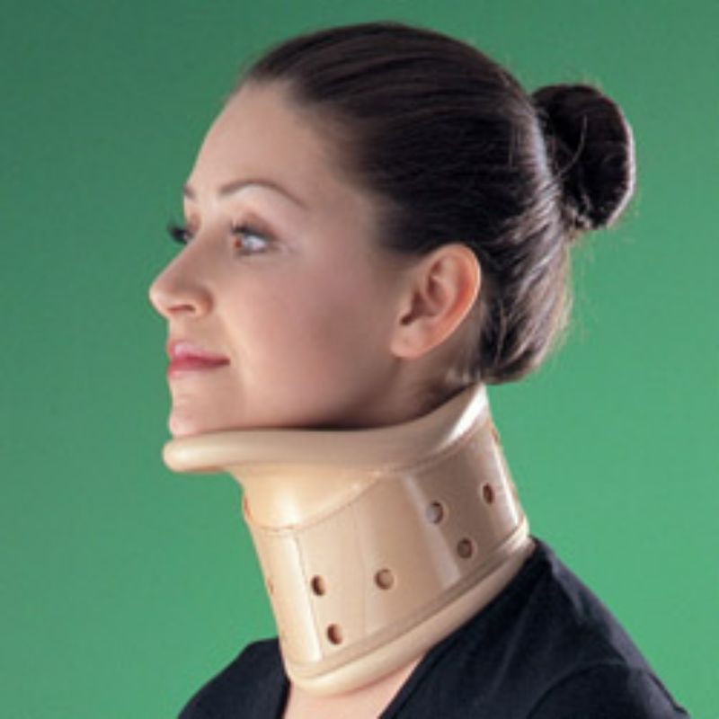 Buy Oppo Cervical Collar Small 4190 Support 1 PC Online - Kulud Pharmacy