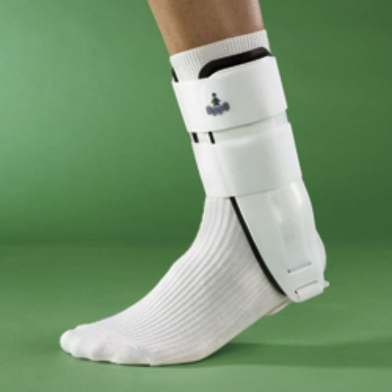 Buy Oppo Ankle Brace With Gel Pad Small 4109 Support 1 PC Online - Kulud Pharmacy