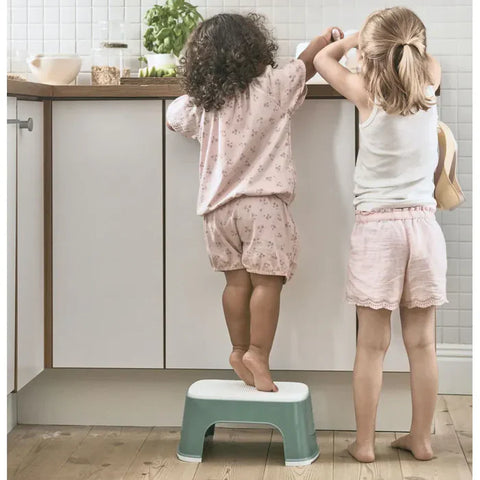 Babybjorn Step Stool (Deep Green/White)