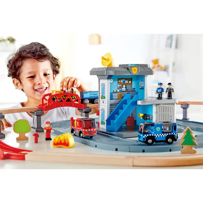 Hape - Emergency Services Hq