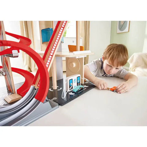 Hape - Gearhead Stunt Garage