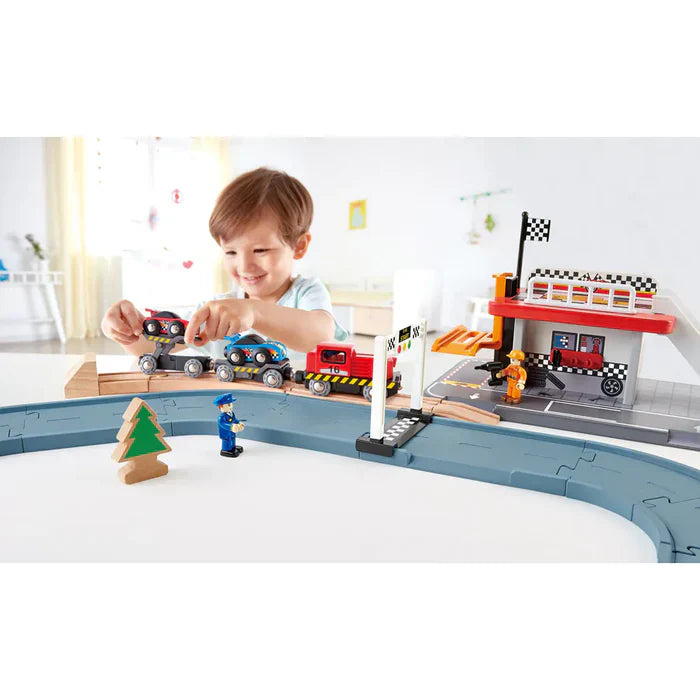 Hape - Race Car Transporter