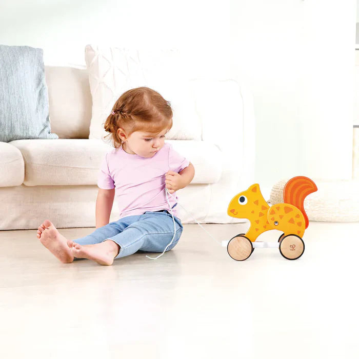 Hape - Squirrel Pull Along