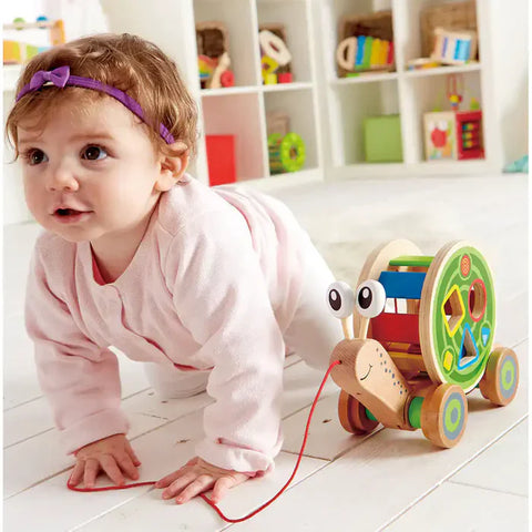 Hape - Walk-A-Long Snail